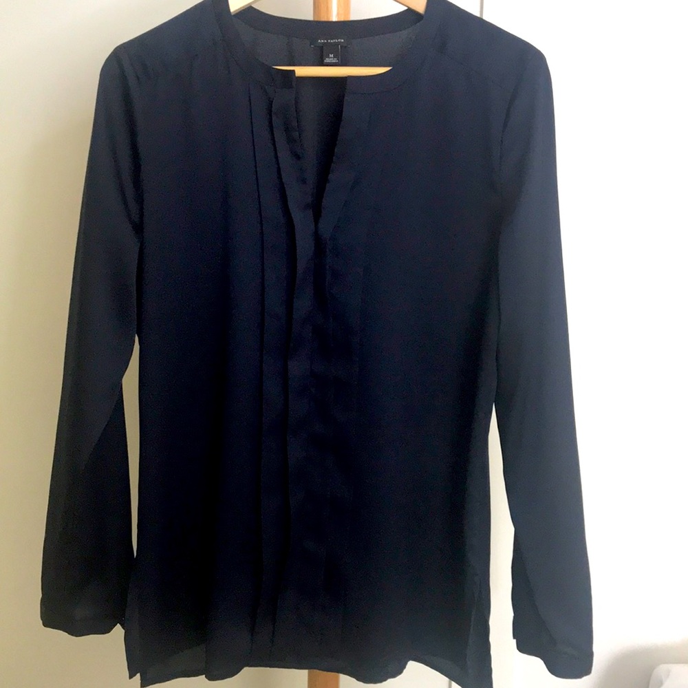 Ann Taylor long-sleeve blouse. Excellent condition